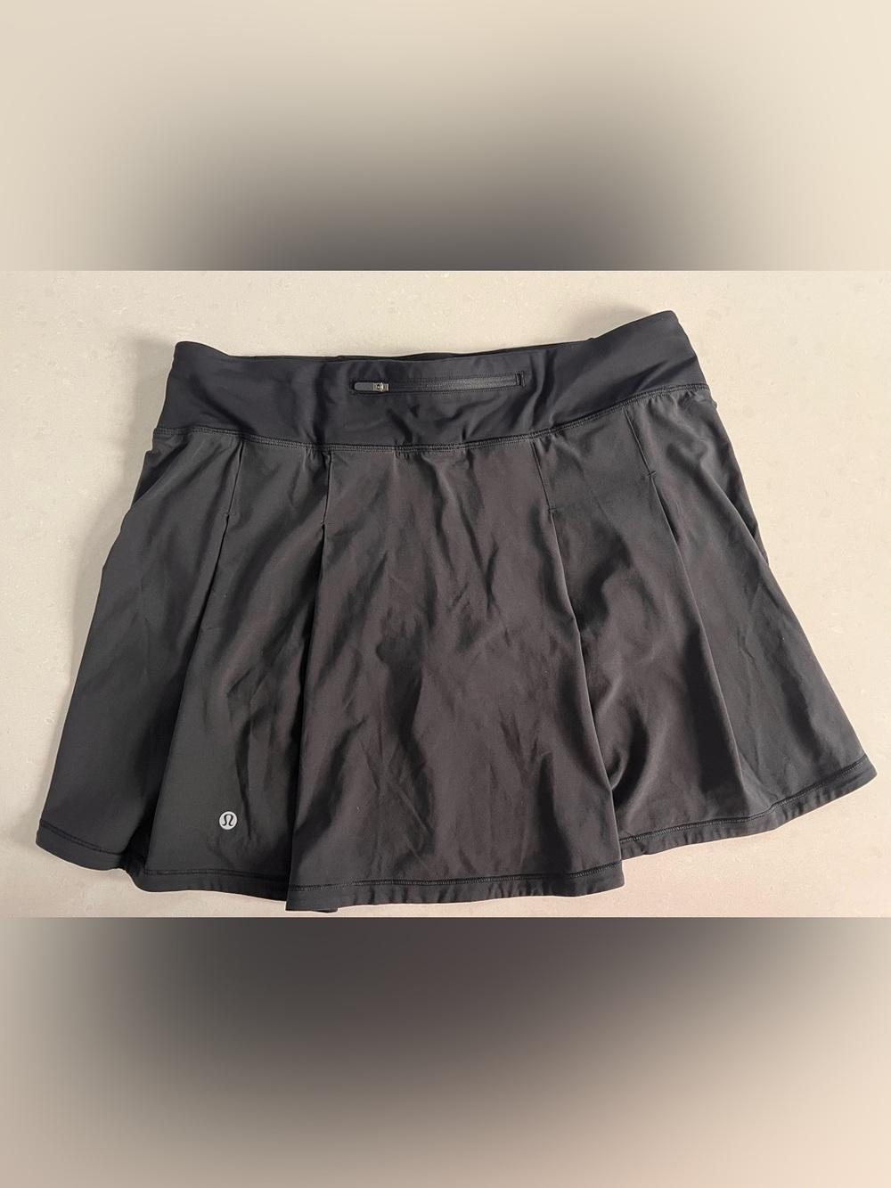 lululemon 17” Black tennis Skirt - Women's pickleball tennis skirt size 10